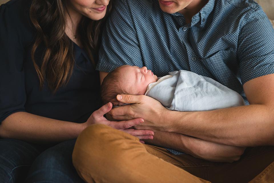 Check out this awesome in-home newborn session!