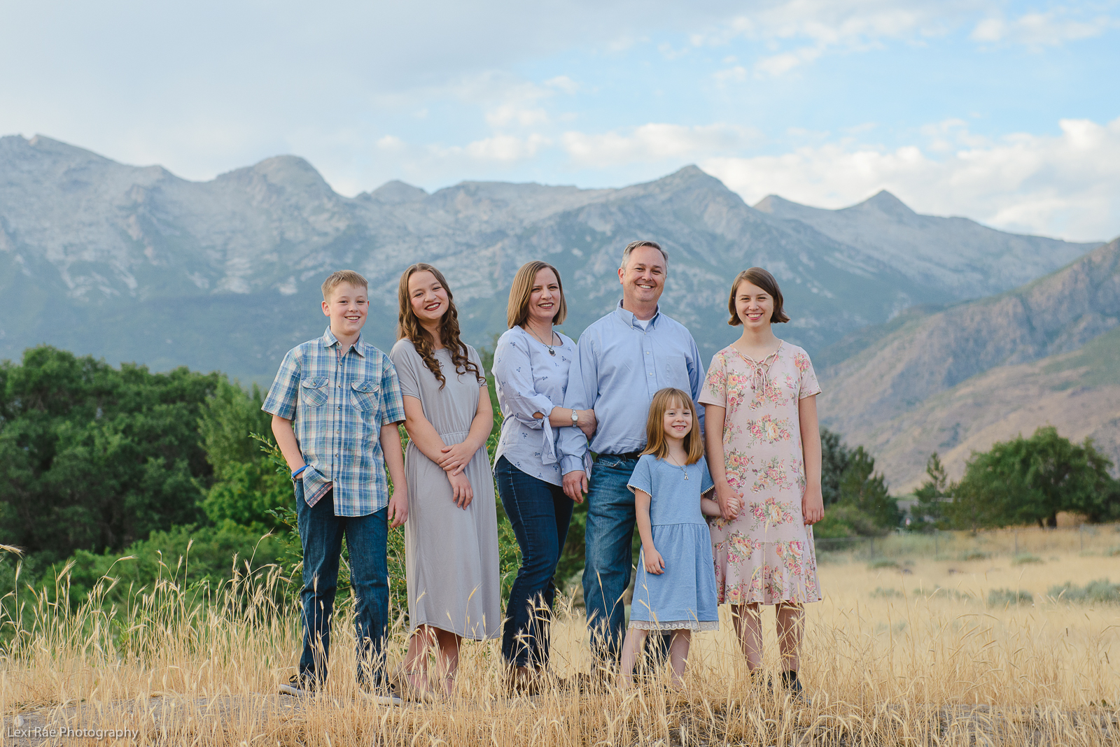 What to expect from your extended family photographer session